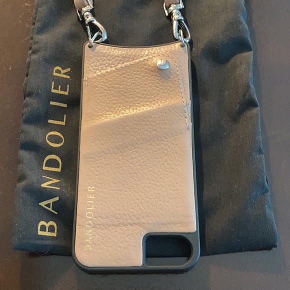 Bandolier Sarah Pebble Leather Taupe Pink Silver iPhone 7 with Stud Strap - Picture 4 of 7